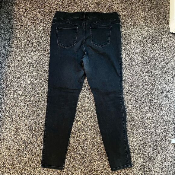 Torrid Skinny Jegging Pants Women's 18T Black Feel The Fit Super Soft Stretch - Picture 6 of 6